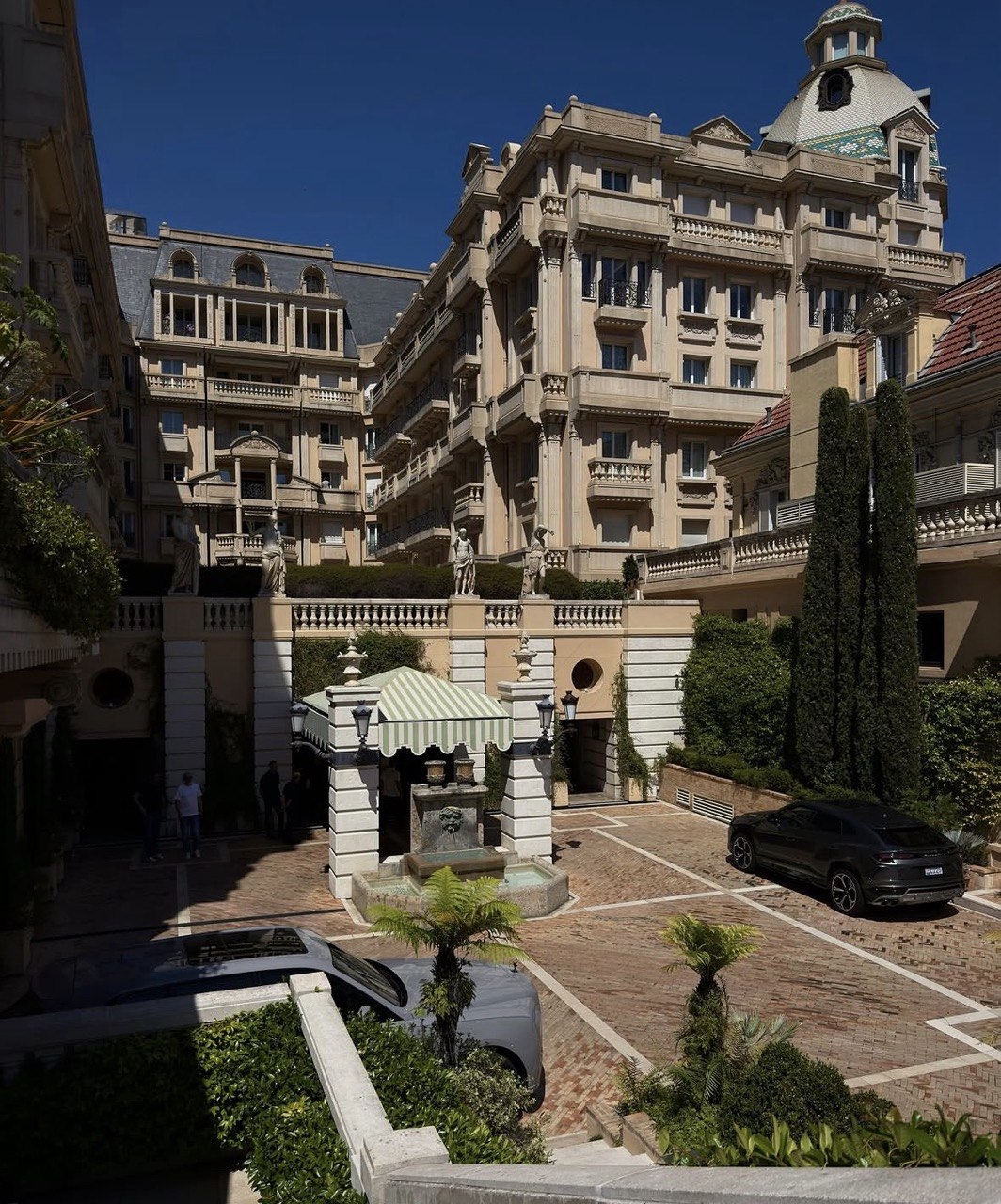 A second view from the Galli archive